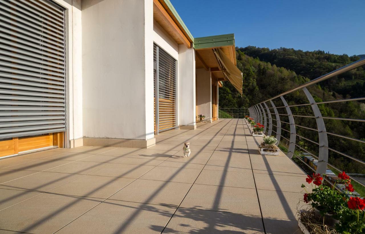 Agriturismo Alveare Sul Lago Пизоние Екстериор снимка